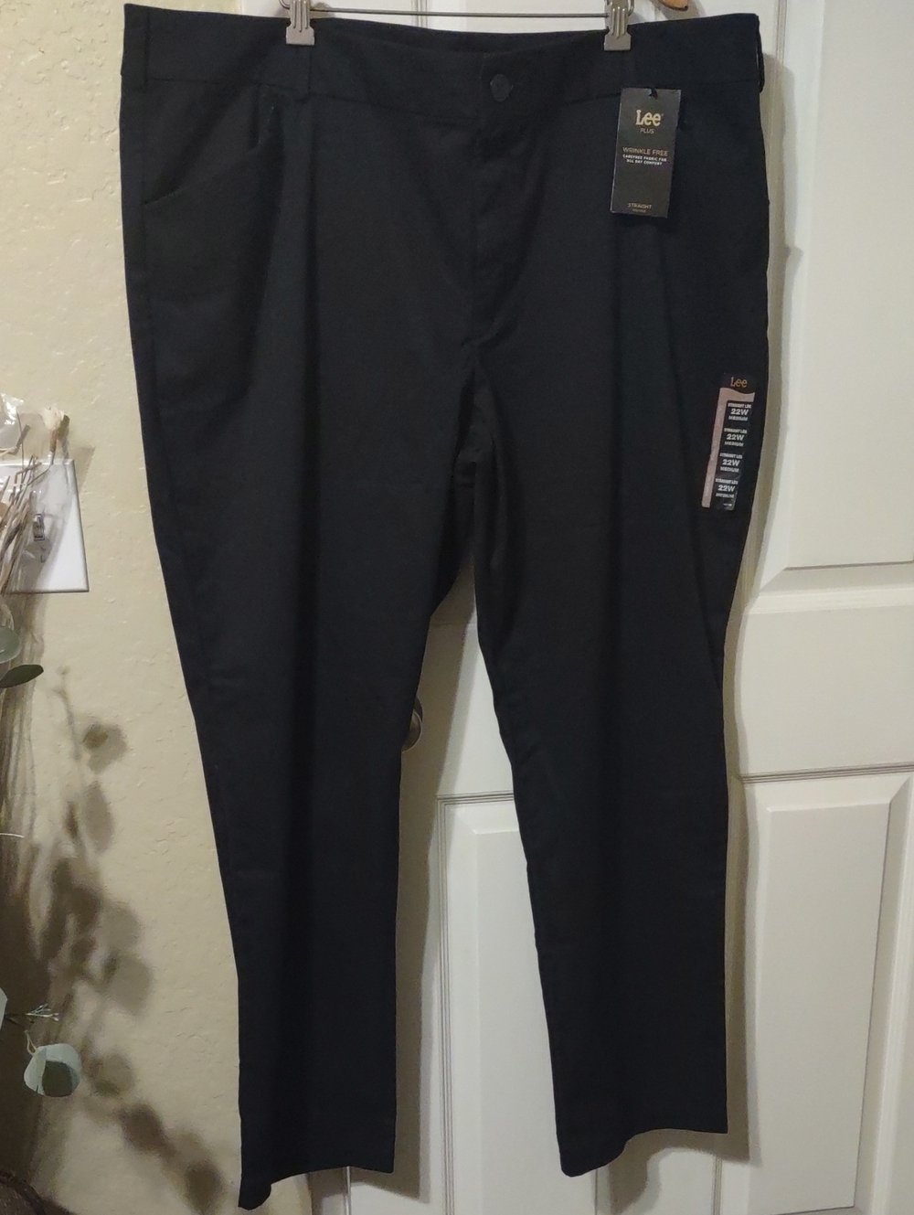 Lee Women's Black Straight Leg Dress Pants Plus Size 22 W New